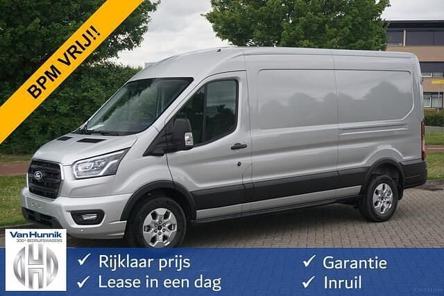 Zilver (metallic) Occasion 2024 Ford Transit Limited Van | € 39.850 (Duur) - Afbeelding 1/4