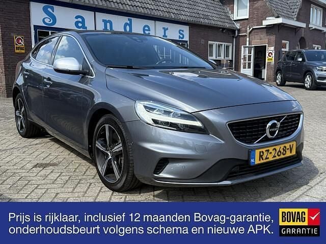 Grijs Gebruikt 2018 Volvo V40 Business Edition Stationwagen | € 13.950 (Goede deal) - Afbeelding 1/4