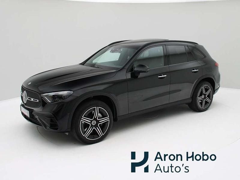 Zwart Occasion 2023 Mercedes GLC300e AMG SUV | € 58.950 (Super prijs) - Afbeelding 1/4