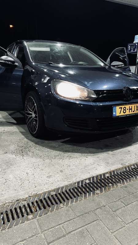 Gebruikt 2009 VW Golf VI Trendline Sedan | € 4.000 (Super prijs) - Afbeelding 1/4