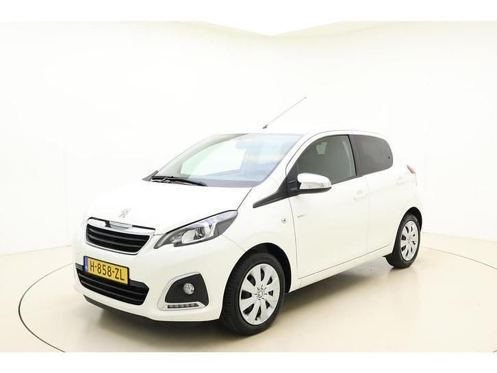 Wit Gebruikt 2020 Peugeot 108 Style Hatchback | € 11.945 (Iets duurder) - Afbeelding 1/4