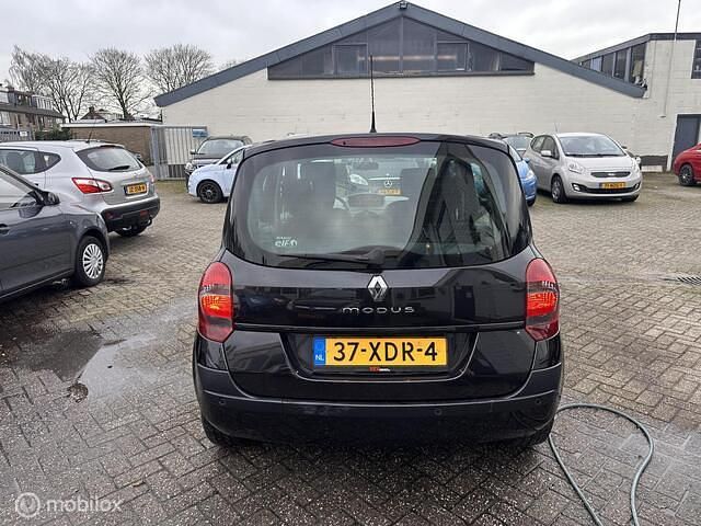 Occasion Renault Modus Night&Day 111 PK (81 kW) 2012 Zwart MPV
