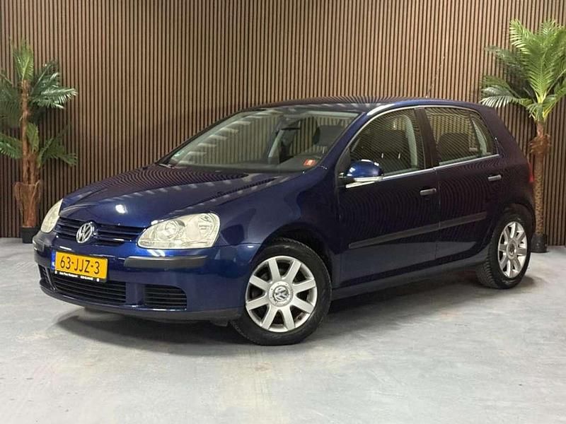 Blauw Gebruikt 2005 VW Golf IV Comfortline Hatchback | € 3.750 (Iets duurder) - Afbeelding 1/4