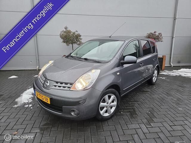 Grijs Occasion 2006 Nissan Note Visia MPV | € 3.750 (Eerlijke prijs) - Afbeelding 1/4