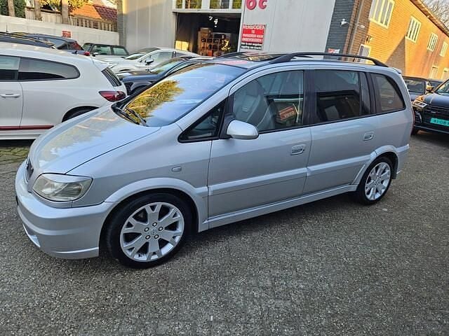 Occasion Opel Zafira OPC 200 PK (147 kW) 2004 Grijs MPV