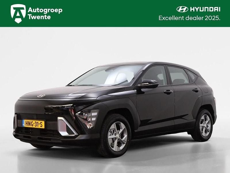 Zwart Gebruikt 2025 Hyundai Kona Comfort SUV | € 30.950 (Goede deal) - Afbeelding 1/4