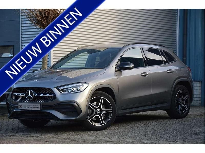 Occasion Mercedes GLA250 AMG line 2022 Grijs (metallic) SUV