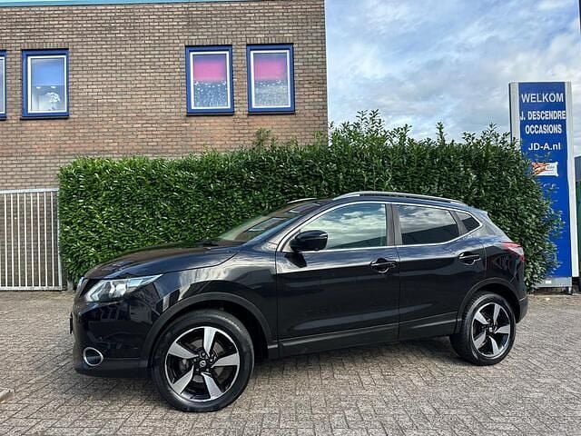 Zwart Gebruikt 2017 Nissan Qashqai SUV | € 12.450 (Goede deal) - Afbeelding 1/4