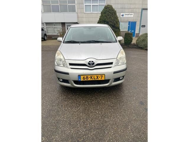 Grijs Gebruikt 2004 Toyota Corolla Verso Terra MPV | € 3.350 (Eerlijke prijs) - Afbeelding 1/4