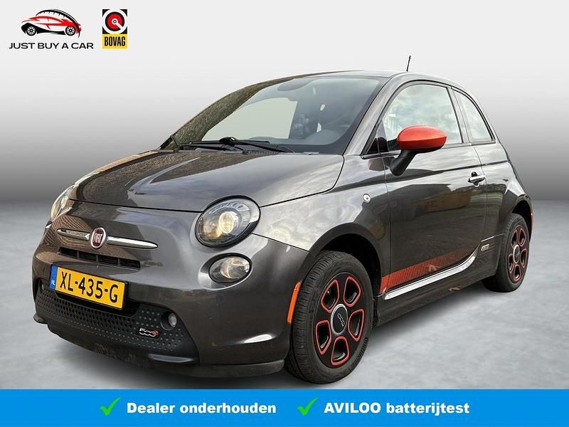 Grijs Occasion 2014 Fiat 500e Hatchback | € 6.900 (Eerlijke prijs) - Afbeelding 1/4