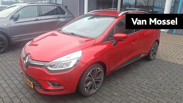 Rood Occasion 2018 Renault Clio IV Intens Hatchback | € 7.900 (Goede deal) - Afbeelding 1/4