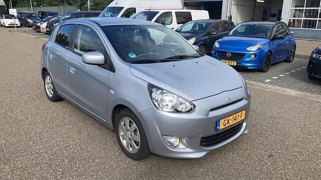 Occasion Mitsubishi Space Star 71 PK (52 kW) 2015 Grijs Hatchback