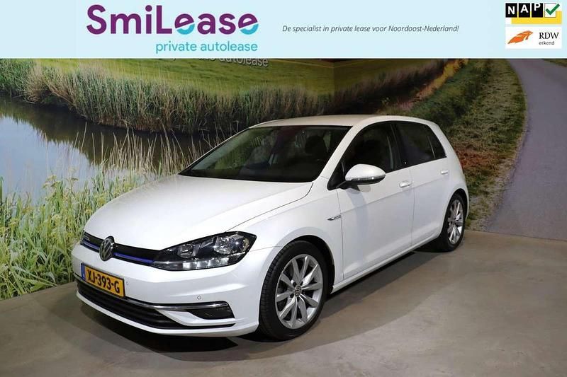 Wit Gebruikt 2019 VW Golf VII Highline Hatchback | € 14.499 (Super prijs) - Afbeelding 1/4