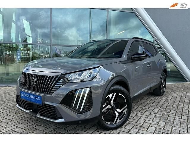 Grijs Gebruikt 2024 Peugeot 2008 Allure SUV | € 27.450 - Afbeelding 1/4