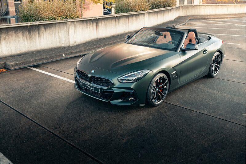 Frozen deep green Nieuw 2024 BMW Z4 Executive Cabriolet | € 121.847 - Afbeelding 1/4
