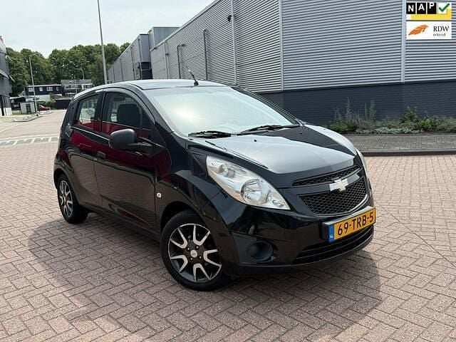 Zwart Gebruikt 2012 Chevrolet Spark LS Hatchback | € 2.299 (Eerlijke prijs) - Afbeelding 1/4