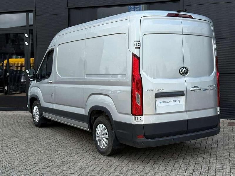 Nieuw Maxus eDeliver 9 150 kW (204 PK) 2025 Grijs Van