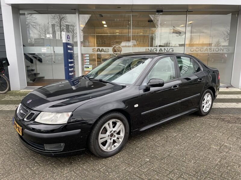 Zwart Gebruikt 2007 Saab 9-3 Vector Sedan | € 2.950 (Goede deal) - Afbeelding 1/4