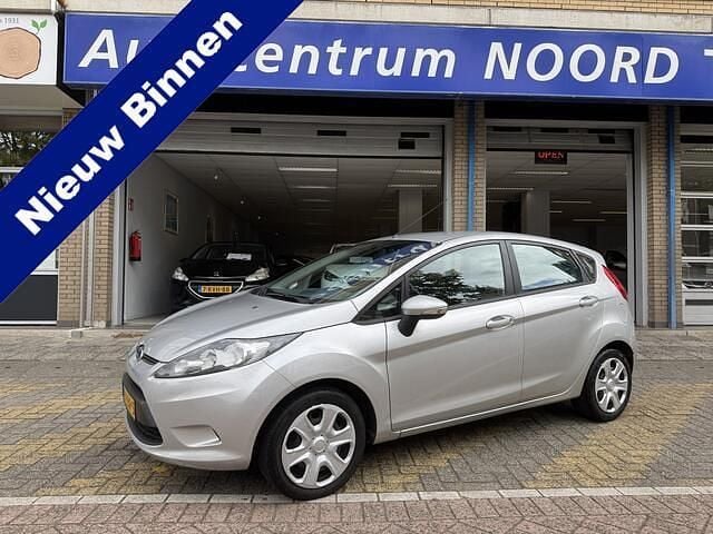 Grijs Gebruikt 2011 Ford Fiesta Limited Hatchback | € 4.949 (Eerlijke prijs) - Afbeelding 1/4
