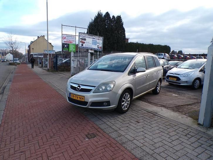Occasion Opel Zafira 105 PK (77 kW) 2007 Grijs MPV