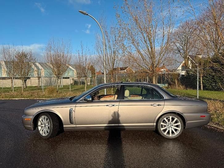 Occasion Jaguar XJ 298 PK (219 kW) 2009 Grijs Sedan