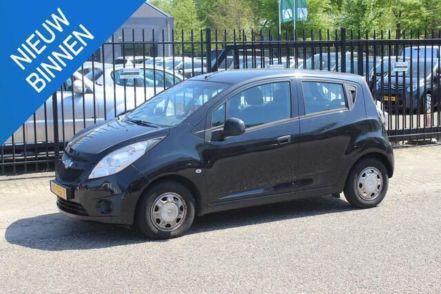 Zwart Gebruikt 2012 Chevrolet Spark LS Hatchback | € 1.950 (Super prijs) - Afbeelding 1/4