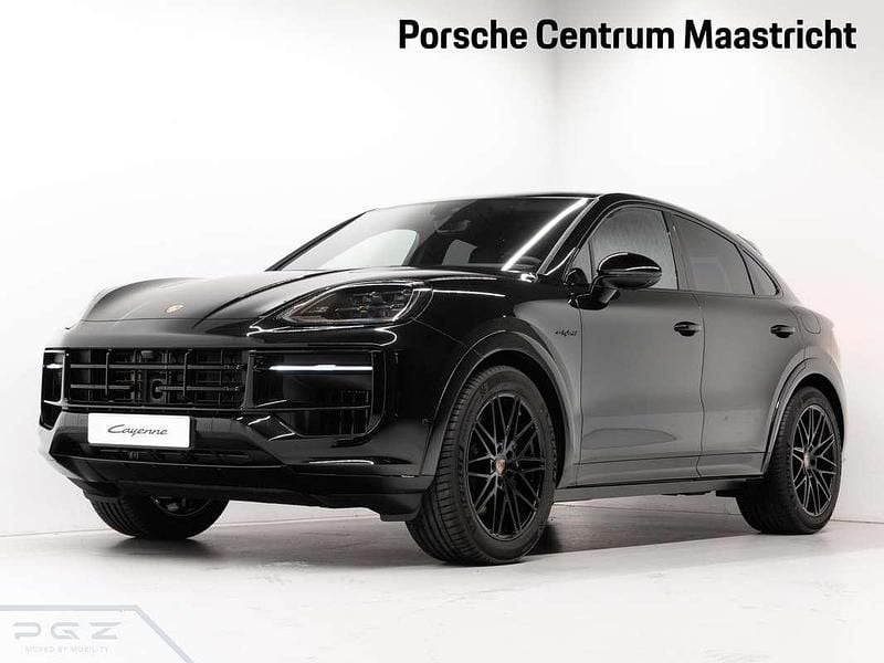 Nieuw Porsche Cayenne Black Edition 470 PK (345 kW) 2025 Zwart SUV