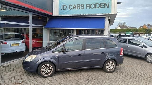 Grijs Gebruikt 2009 Opel Zafira Executive MPV | € 745 (Super prijs) - Afbeelding 1/4