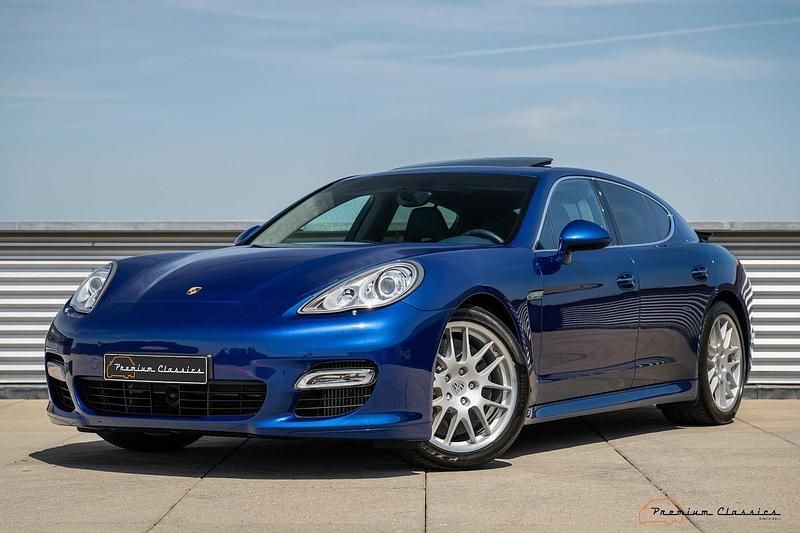 Blauw Occasion 2010 Porsche Panamera Sport Hatchback | € 54.950 (Iets duurder) - Afbeelding 1/4