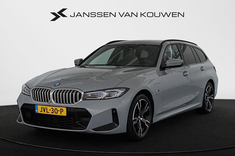 Occasion BMW 320e M Sport 2022 Grijs Stationwagen