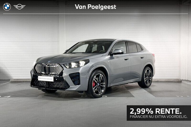 Grijs Gebruikt 2024 BMW iX2 M Sport SUV | € 48.900 (Goede deal) - Afbeelding 1/4