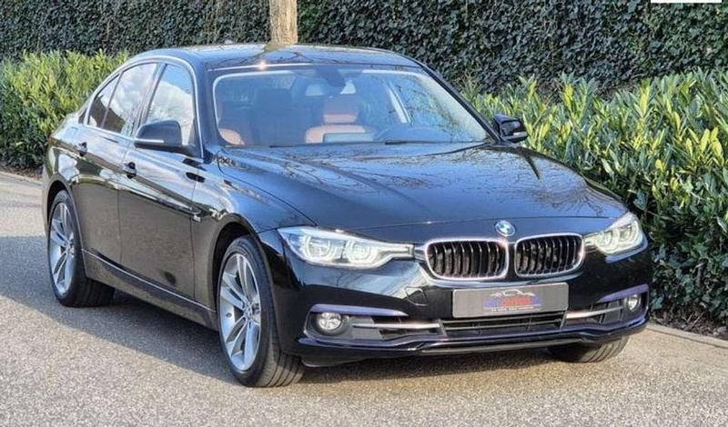 Zwart Gebruikt 2017 BMW 320 Sport Line Sedan | € 19.500 (Iets duurder) - Afbeelding 1/4
