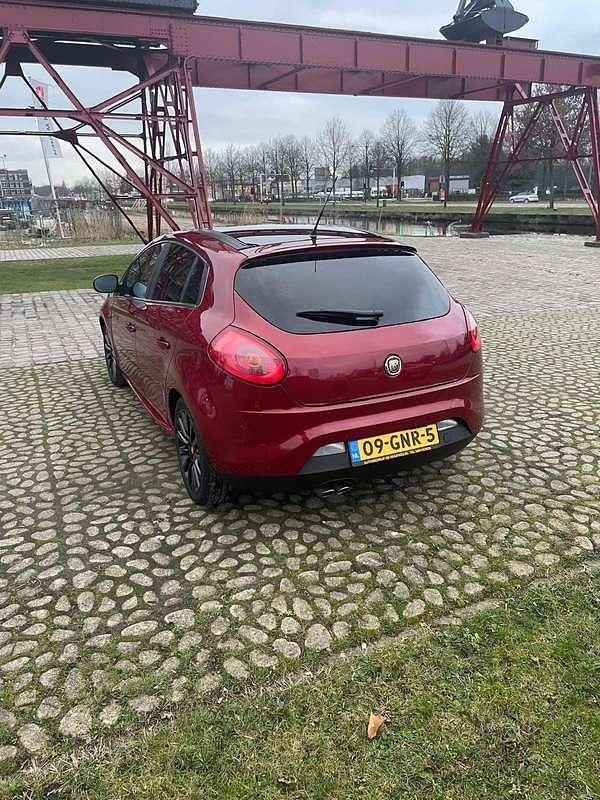 Rood Gebruikt 2008 Fiat Bravo Sport Hatchback | € 999 (Super prijs) - Afbeelding 1/4