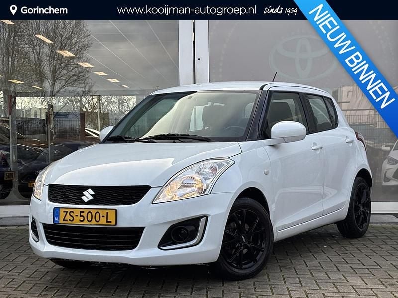 Wit Occasion 2019 Suzuki Swift Comfort Hatchback | € 7.950 (Super prijs) - Afbeelding 1/4