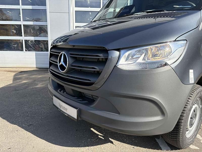 Occasion Mercedes Sprinter 150 PK (110 kW) 2024 Grijs Van
