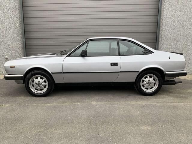 Zilver Gebruikt 1984 Lancia Beta Coupé | € 11.950 - Afbeelding 1/4