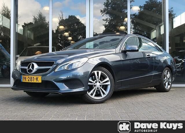 Grijs Gebruikt 2014 Mercedes E250 Ambition Coupé | € 19.950 (Super prijs) - Afbeelding 1/4