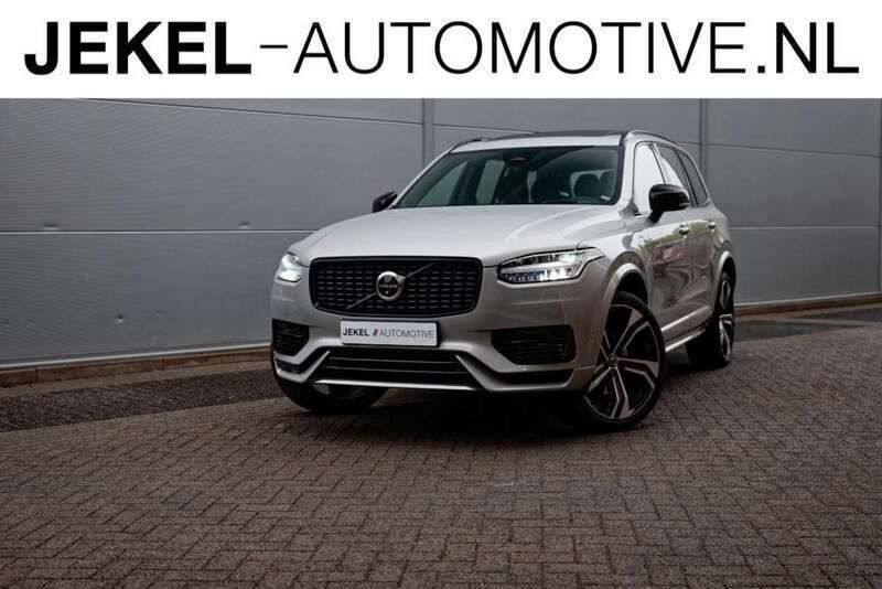 Zilver Gebruikt 2023 Volvo XC90 R-Design SUV | € 68.880 (Eerlijke prijs) - Afbeelding 1/4