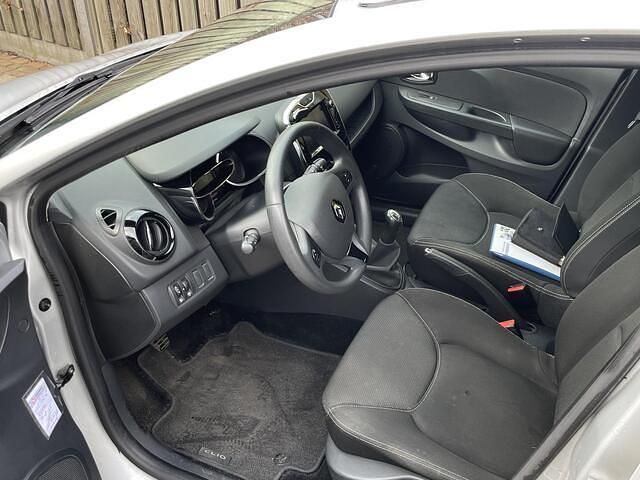 Occasion Renault Clio GrandTour Collection 75 PK (55 kW) 2013 Grijs Stationwagen