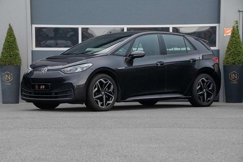 Grijs Gebruikt 2020 VW ID.3 Business Hatchback | € 18.950 (Eerlijke prijs) - Afbeelding 1/4