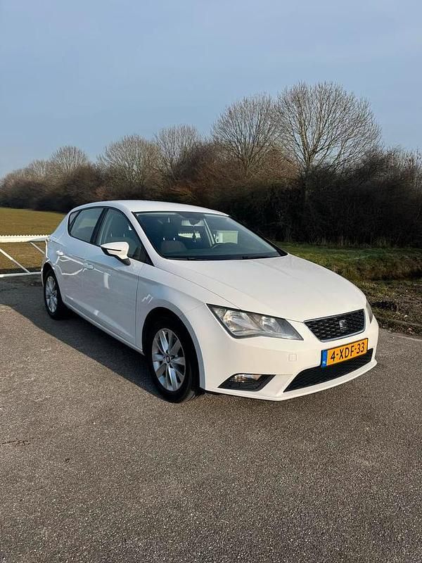 Occasion Seat Leon Style 105 PK (77 kW) 2013 Wit Stationwagen