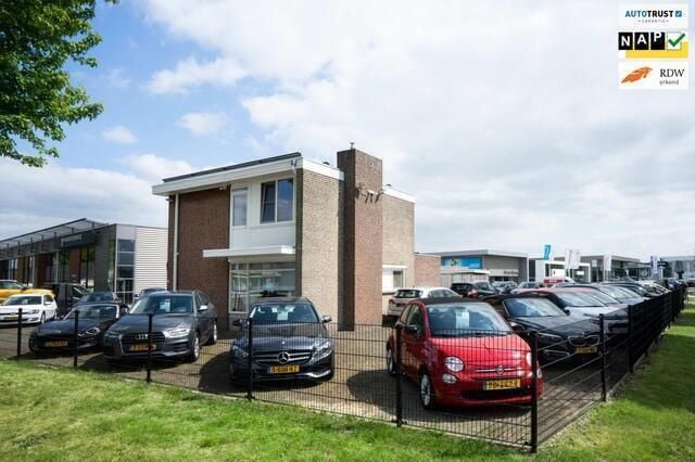 Grijs Gebruikt 2019 Toyota RAV4 SUV | € 23.950 (Super prijs) - Afbeelding 1/2
