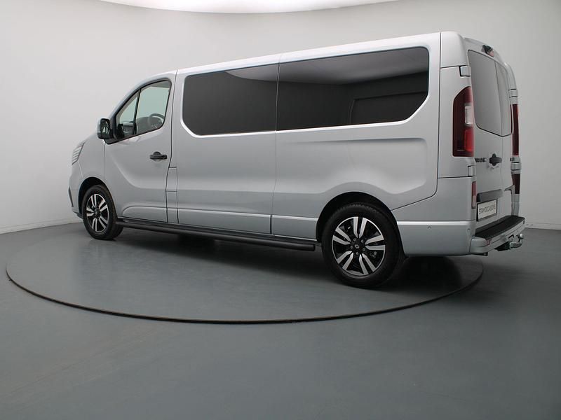 Occasion Renault Trafic 150 PK (110 kW) 2024 Zilver metallic MPV