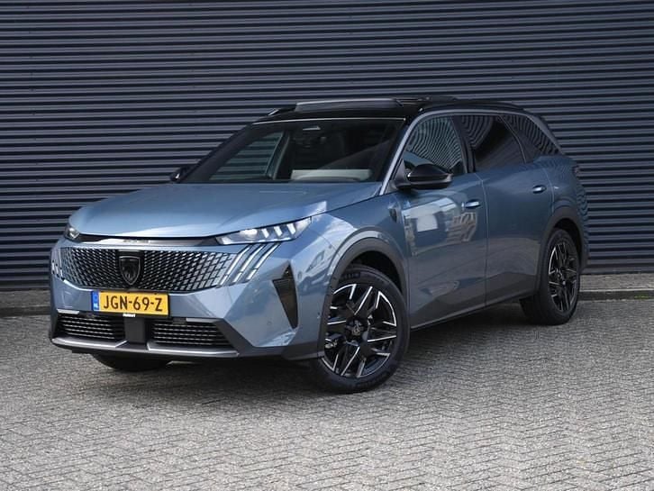Blauw Gebruikt 2025 Peugeot 5008 GTi MPV | € 55.812 - Afbeelding 1/4