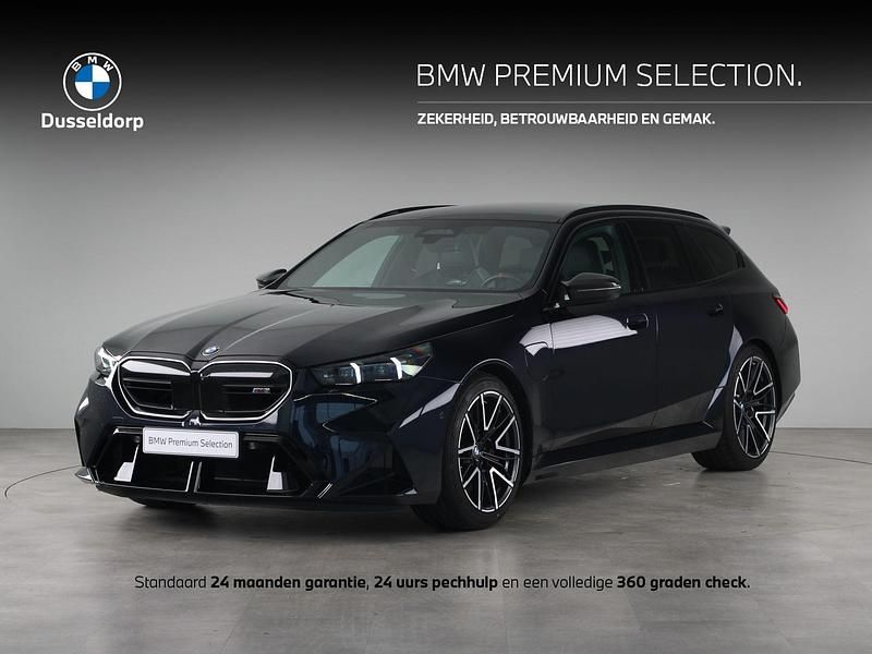 Zwart Occasion 2025 BMW M5 Comfort Edition Stationwagen | € 128.950 - Afbeelding 1/4