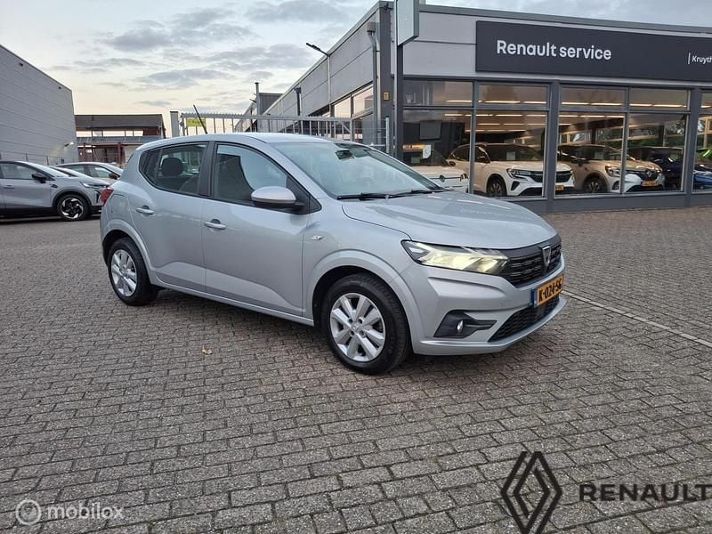 Grijs Occasion 2021 Dacia Sandero Essentiel Hatchback | € 11.500 (Goede deal) - Afbeelding 1/4