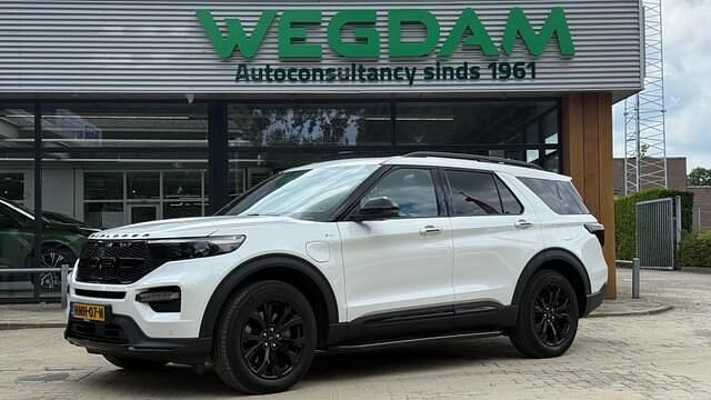 Wit (metallic) Gebruikt 2024 Ford Explorer ST-Line SUV | € 67.370 (Iets duurder) - Afbeelding 1/4