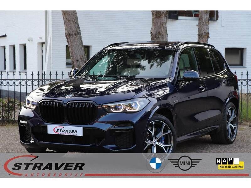 Blauw Gebruikt 2022 BMW X5 Executive SUV | € 72.950 (Eerlijke prijs) - Afbeelding 1/4