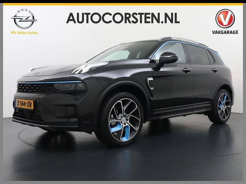 Zwart Gebruikt 2024 Lynk & Co 01 SUV | € 28.895 (Eerlijke prijs) - Afbeelding 1/4