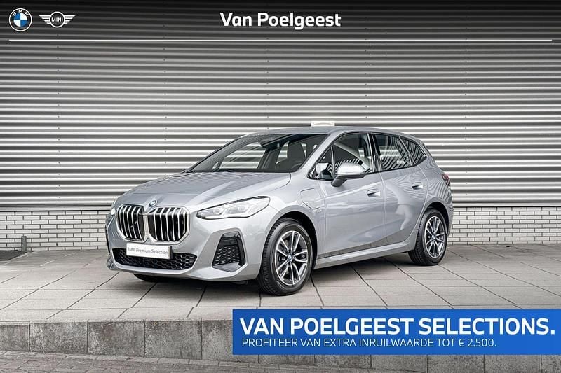 Grijs Gebruikt 2024 BMW 225 Active Tourer M Sport MPV | € 37.400 (Eerlijke prijs) - Afbeelding 1/4